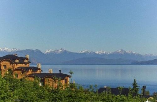 San Carlos de Bariloche Cabin | Pet-Friendly Cabañas Chesa Engadina with High Guest Ratings