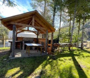 Pucon Ski Chalet | Pet-Friendly Cabañas Cordillera Rio Blanco with Hot Tub