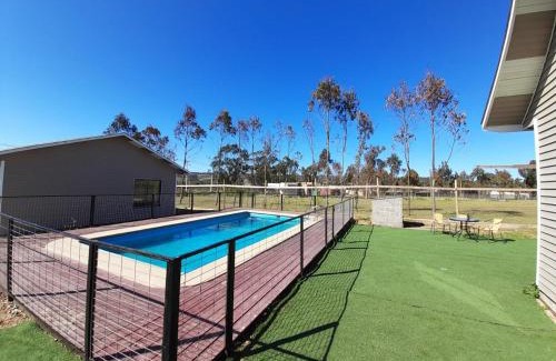 Algarrobo House | Pet-Friendly Cabañas Costa las Dichas with Pool & High Rating