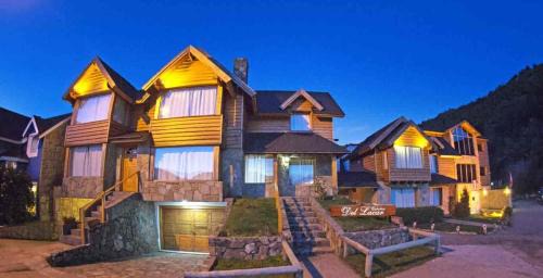 Lanin National Park Cabin | Pet-Friendly Retreat at Cabañas Del Lacar with Hot Tub
