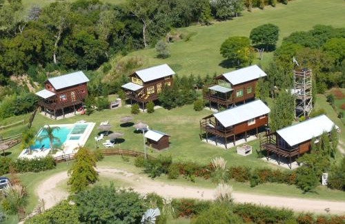 San Pedro Cabin | Pet-Friendly Retreat at Cabañas de la Ribera - 9/10 Rating