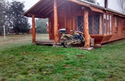 La Union Cabin | Cozy Cabañas de Madera: Pet-Friendly Retreat with Spa