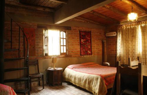 Chilecito Cabin | Pet-Friendly Cabañas de Montaña Rio Amarillo with Pool