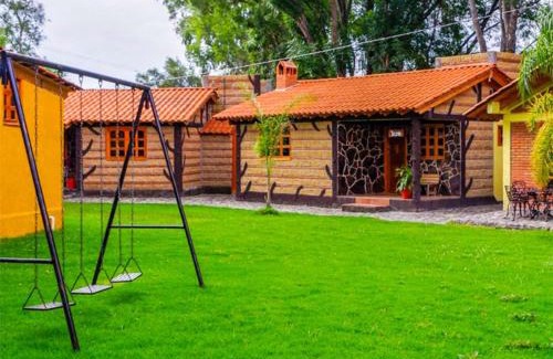 Huasca De Ocampo Hotel | Cozy Cabañas del Bosque by Rotamundos - Guest Rated 8.8