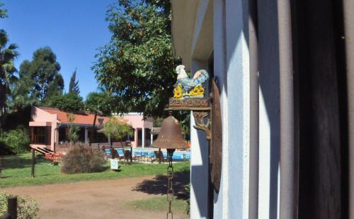 Colon Cabin | Pet-Friendly Retreat at Cabañas del Ysyry with Pool & Hot Tub