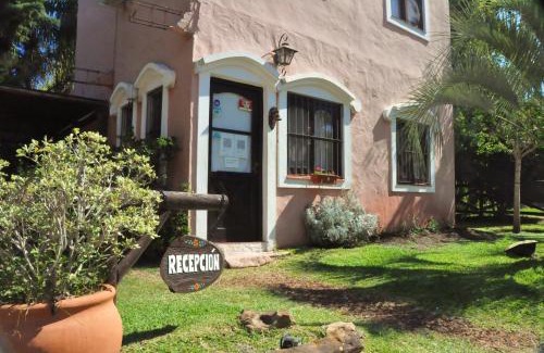 Colon Cabin | Pet-Friendly Retreat at Cabañas del Ysyry with Pool & Hot Tub