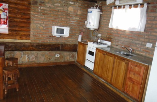 Villa Carlos Paz Cabin | Relaxing Cabañas El Madero with Pool and Spa Amenities