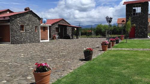 Huasca De Ocampo Hotel | Pet-Friendly Retreat at Cabañas El Pedregal - 5 Star Rated