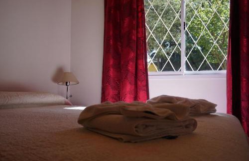 Huerta Grande Apartment | Pet Friendly Cabañas el Pinar with Pool & Free Breakfast