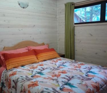 Neltume House | Family-Friendly Retreat at Cabañas El Portal - Rated 9/10