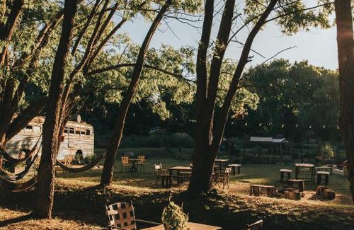 Maldonado Cabin | Idyllic Cabañas en el Bosque Near the Sea - Estancia CH