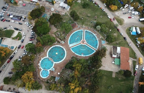 Quebracho Cabin | Pet-Friendly Cabañas with Pool & Hot Tub in Paysandú