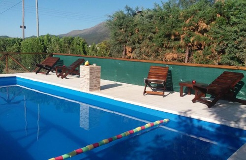 Capilla del Monte Cabin | Experience Cabañas Esferas de Cristal: Pet-Friendly Bliss