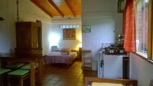 Comuna Estancia Vieja House | Cozy Cabañas Farah Estancia Vieja with Oceanfront Views