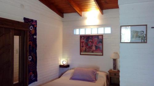 Comuna Estancia Vieja House | Cozy Cabañas Farah Estancia Vieja with Oceanfront Views