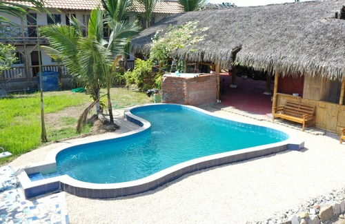 Manglaralto House | Beachfront Cabañas Just 5 Minutes from Montañita
