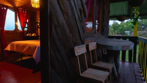 Santa Rosa de Cabal House | Inviting Cabañas & Glamping at Monaco - Pet Friendly Retreat