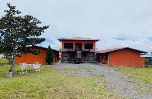 Volcan House | Cabañas Guadalupe Volcán