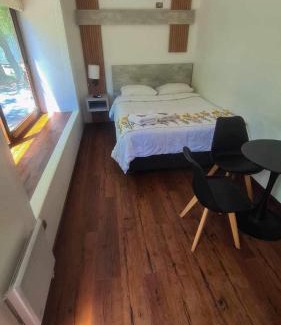 San Pedro de la Paz House | Discover Cabañas Habitainer BordeRio 2: Pet-Friendly Retreat