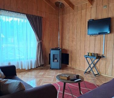 Puerto Octay House | Cozy Cabañas Kaykun: Pet and Child Friendly Retreat
