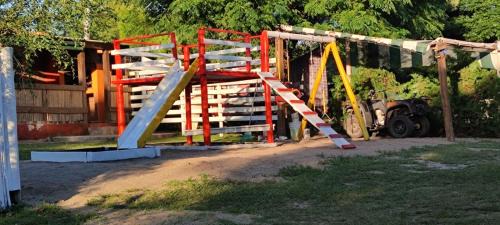Villa Amancay Cabin | Pet-Friendly Cabañas Kehuen: Family Retreat with Pool