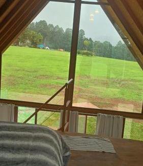 Valle de Bravo House | Delightful Cabañas Keikary: Pet & Child Friendly Retreat
