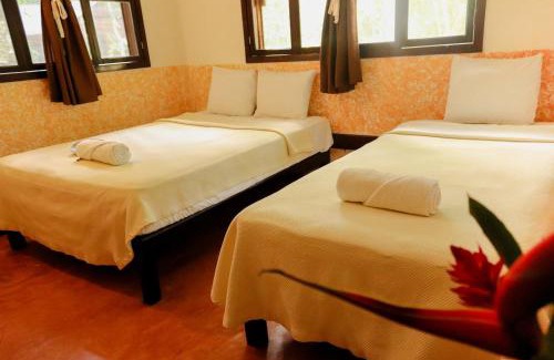 Palenque Resort | Cozy Cabañas Kin Balam Palenque with Pool & Hot Tub