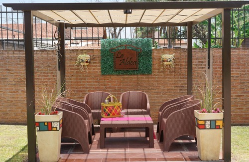Villa Carlos Paz Cabin | Pet Friendly Getaway at Cabañas la Aldea with Ocean View