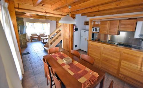 Lanin National Park Cabin | Discover Cabañas Las Pampas: Kid-Friendly Retreat with Hot Tub