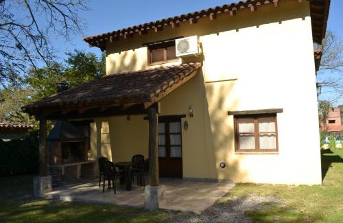 Villa San Lorenzo Cabin | Pet-Friendly Cabañas La Escondida with Oceanfront Views