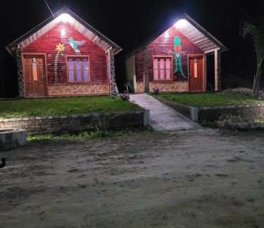 La Trinitaria Cabin | Cozy Cabañas La Frontera Tziscao with Family-Friendly Dining