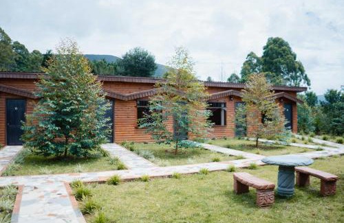 San Pablo de Leon Cortes Hotel | Pet-Friendly Cabañas La Hacienda with Breakfast Included