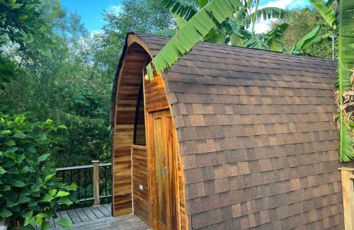Central Valley Cabin | Pet-Friendly Cabañas La Laguna with Breakfast & Kitchen Access