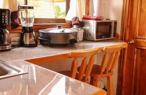 Central Valley Cabin | Relaxing Cabañas La Laguna Lodge with Spa & Lake Views
