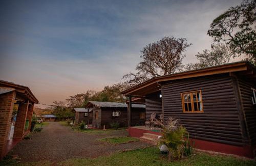 Zona Granja Cabin | Exceptional Cabañas La Quinta: Family-Friendly with Pool
