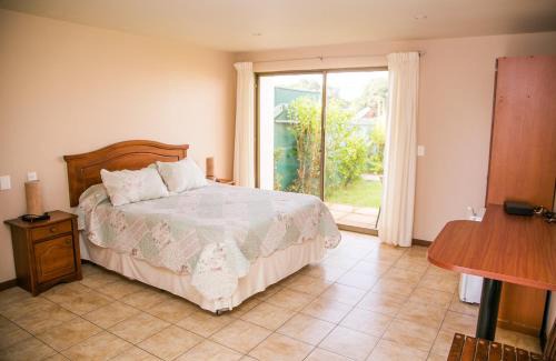 La Serena Cabin | Cozy Cabañas Las Añañucas V: Pet-Friendly Retreat with Pool