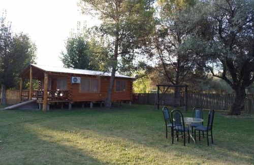 Tunuyan House | Experience Cabañas Las Acacias with Ocean Views & Pool