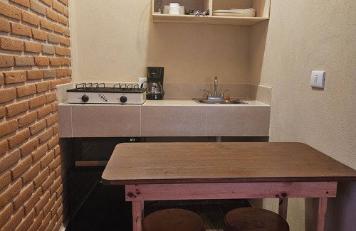Zacatlan House | Family-Friendly Retreat at Cabañas Las Gardenias 4