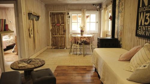 Las Vegas Ski Chalet | Unforgettable Cabañas Las Mulas: Comfort in the Mountains