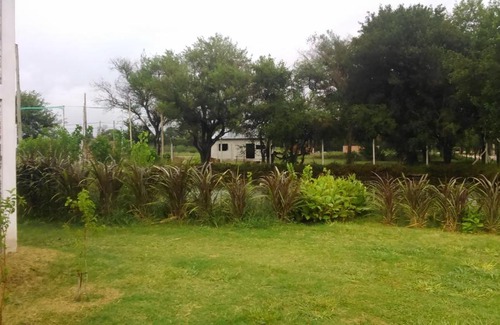 San Isidro Cabin | Budget-Friendly CABAÑAS LDM with Breakfast & Family Care