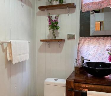 Chillan Hotel | Pet-Friendly Retreat at Cabaña Lemupewen Chillán
