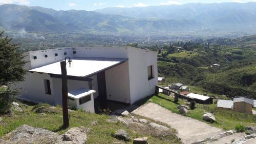 Tafi del Valle Ski Chalet | Pet-Friendly Retreat at Cabañas Loma de El Pelao - 9.9/10