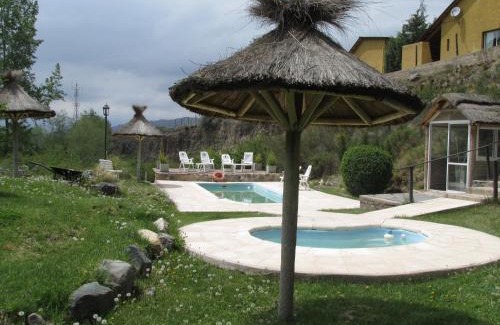 Las Vegas Cabin | Welcoming Cabañas Los Arreboles with Pool & Breakfast