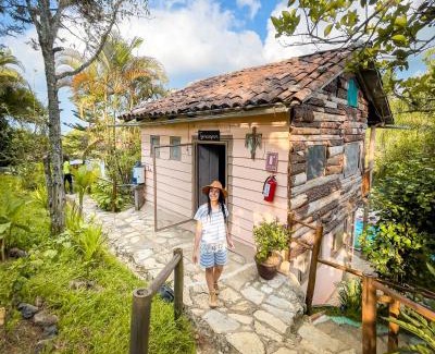Cuetzalan del Progreso Hotel | Cozy Cabañas Los Achicuales: Pet Friendly with Ocean Views