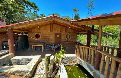 Cuetzalan del Progreso Cabin | Cozy Cabañas los Cedros: Pet-Friendly Getaway