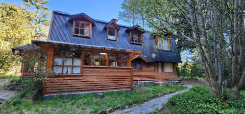 San Carlos de Bariloche Cabin | Oceanfront Cabañas Lucero del Bosque - Guest Rated 8.9/10