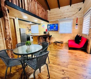Llifen House | Pet-Friendly Cabañas Maco with Ocean Views and Kitchen