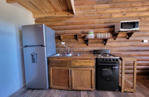 Creel Ski Chalet | Explore Cabañas Mi Refugio: Pet and Child-Friendly Retreat