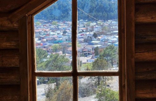 Creel Ski Chalet | Explore Cabañas Mi Refugio: Pet and Child-Friendly Retreat