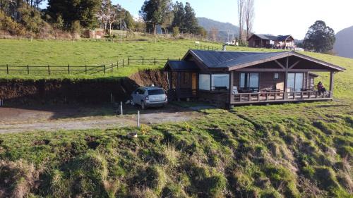 Llifen Ski Chalet | Family-Friendly Cabañas Mirador Lago Ranco - 10/10 Rated